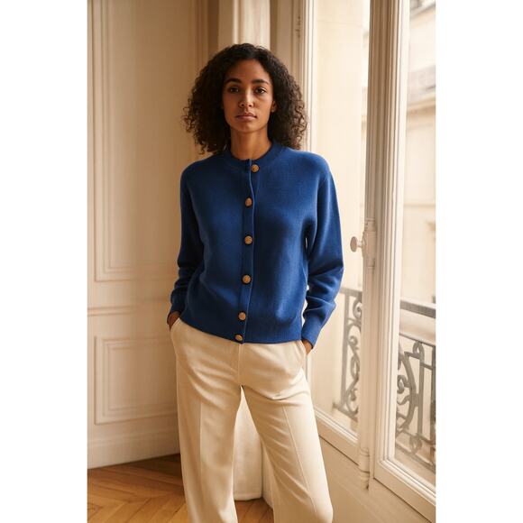 Vintage Burberrys Cardigan Button Down 100% Wool Blue SZL Old Money Classic - Picture 1 of 11